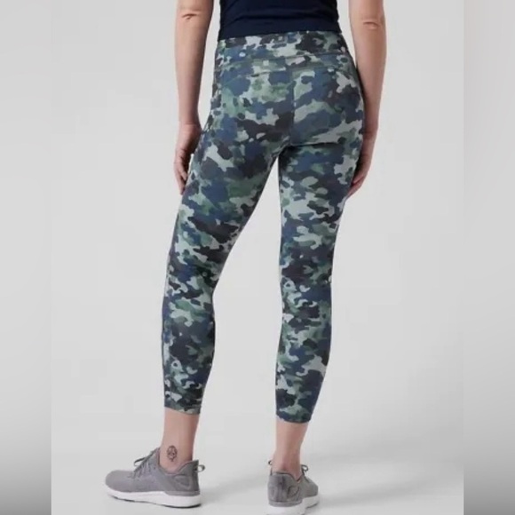 Athleta Ultimate Stash II Camo Leggings - Blue and Green - Picture 2 of 12